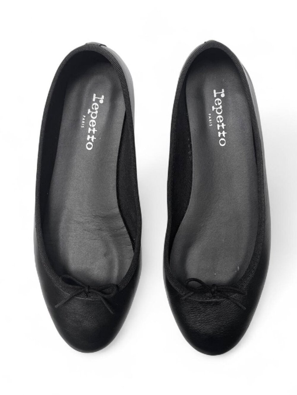 Repetto Cendrillon Leather Ballet Flats in "Noir" - Size 38 EU/7 US